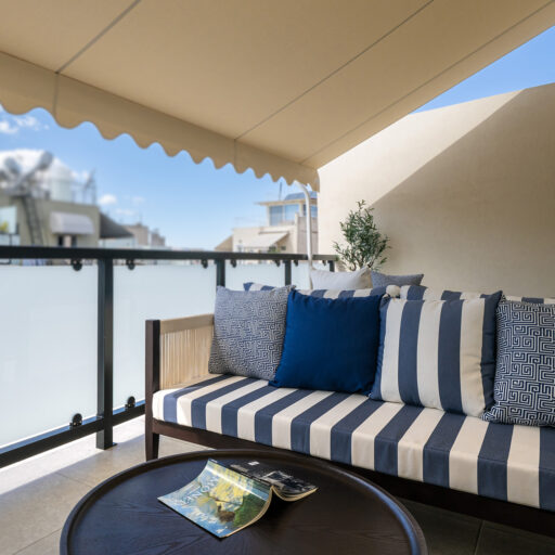 Exclusive Apartment with Balcony - Monastiraki Hotel