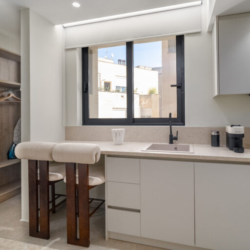 Premium Studio Apartment - Monastiraki Hotel